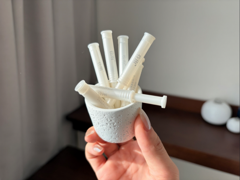 4款热门次抛精华推荐实测｜出差党、熬夜党的抗老实力合集