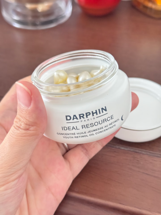 抗老次抛哪款效果好?测评4款次抛精华,榜一15分钟鱼尾纹面积立减15.28%