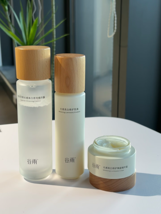 美白套组必用榜｜4款美白淡斑套组测评总结，敏感肌全肤质都能用