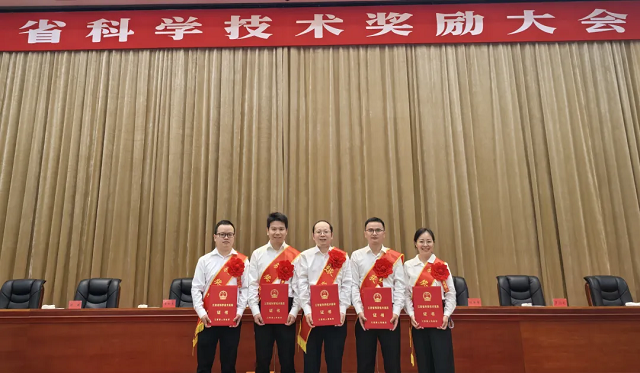 3-27Y南昌 江铃集团荣获多项省科学技术奖.png