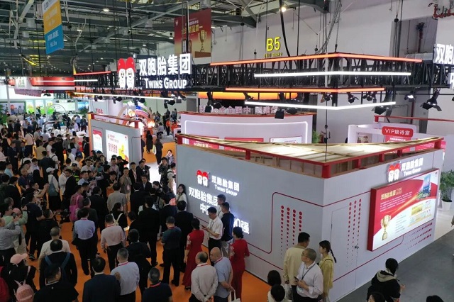 展会现场3.jpg