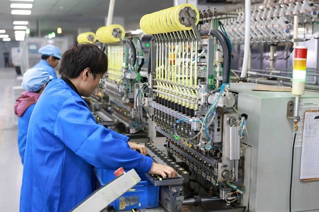 29Y抚州市双菱磁性材料有限公司生产车间。许玉宸 摄.jpg