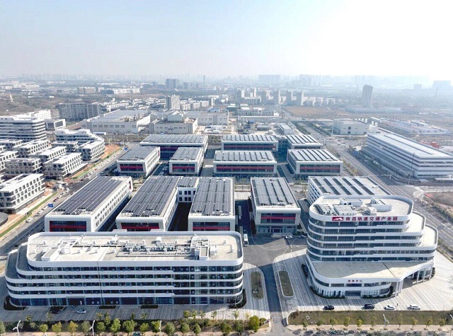 30y南昌轨道交通产业园。吴梦 摄.jpg