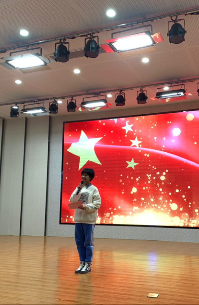 玉山五中举办展青春风采弘时代精神主持人大赛