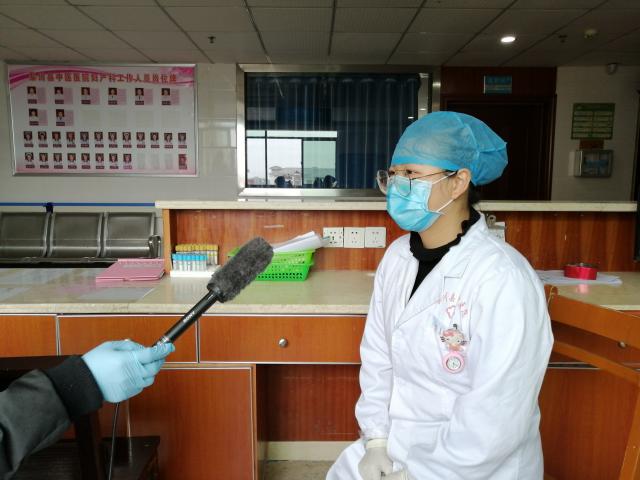 黎川一消防员与护士妻子坚守岗位共同抗疫