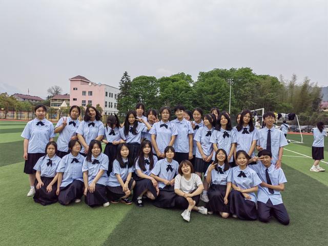 青春不留白毕业不散场贵溪市文坊中学九年级学生毕业照开拍